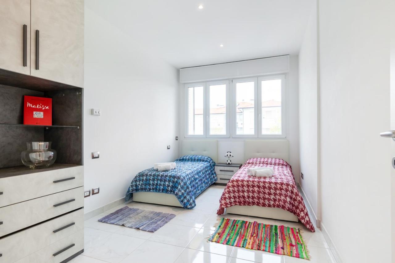 Seaside Flat With Swimming Pool And Private Parking Διαμέρισμα Calambrone Εξωτερικό φωτογραφία
