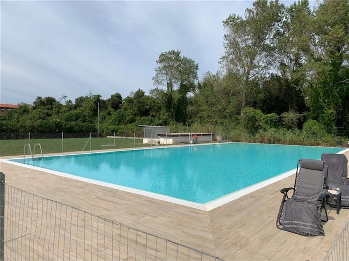 Seaside Flat With Swimming Pool And Private Parking Διαμέρισμα Calambrone Εξωτερικό φωτογραφία